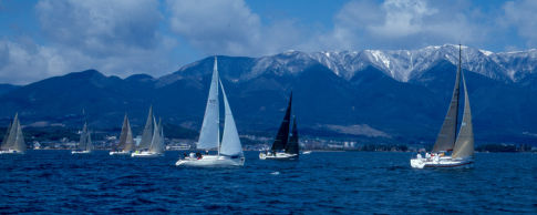 �X�^�[�g����̑D�c�Ɣ�ǘA��